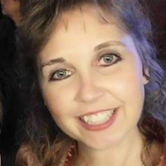 Meet your Posher, Kendra - Picture 2 of 7